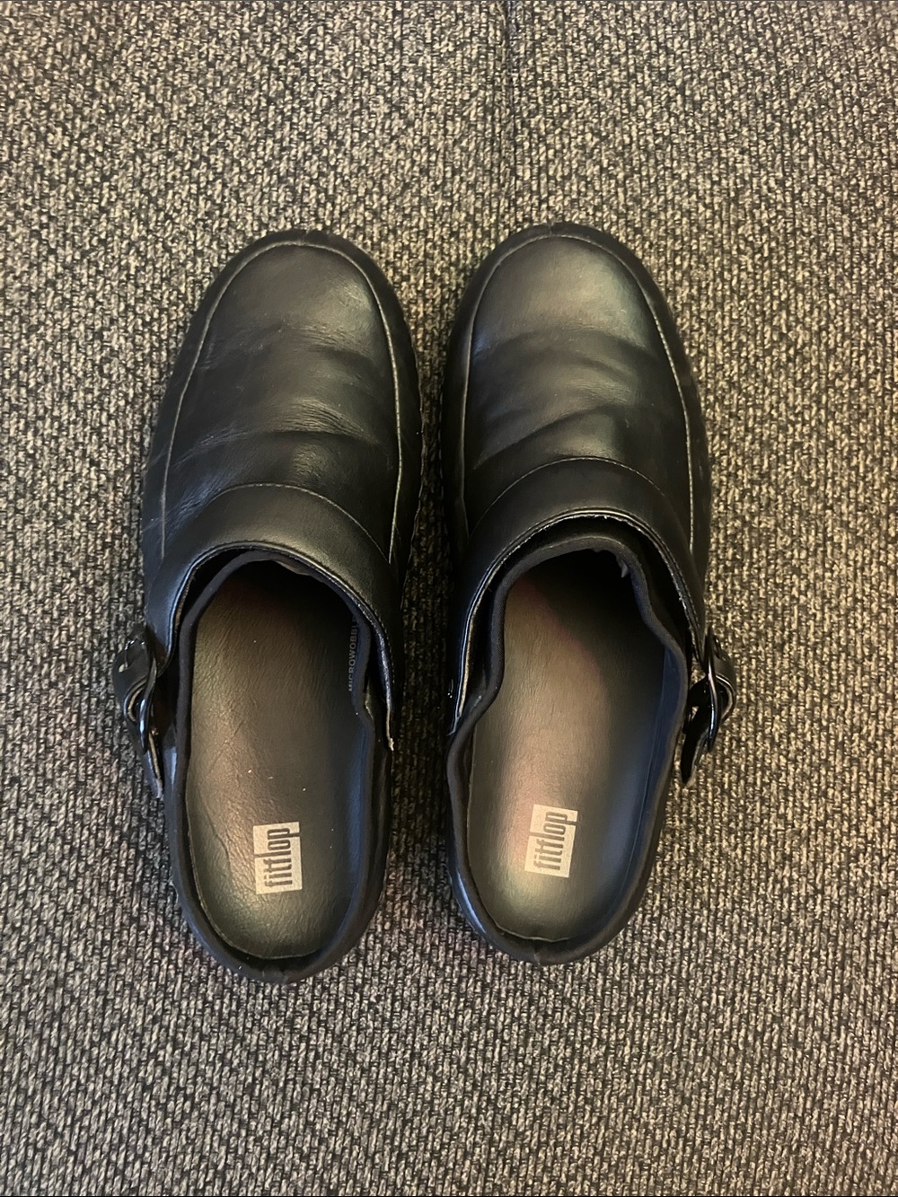 FitFlop Gogh Pro Superlight Leather Clogs in black 8.5 - Picture 2 of 12